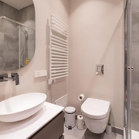 Cosy Old Town Flat In A Modern Secured Apt. Block شقة ريغا