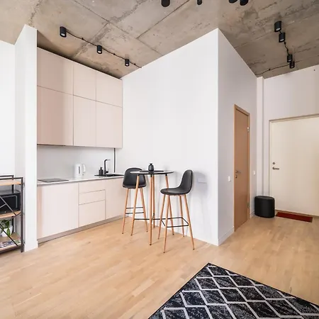 Apartamento Cosy Old Town Flat In A Modern Secured Apt. Block *