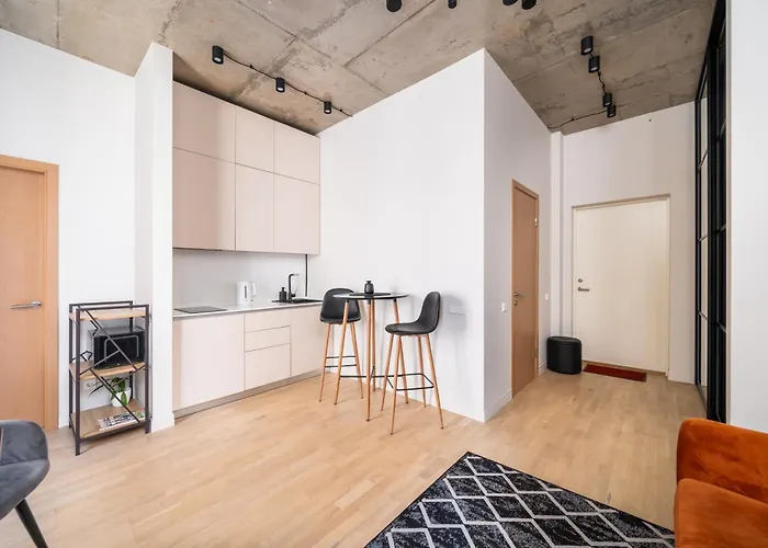 Apartment Cosy Old Town Flat In A Modern Secured Apt. Block *