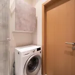 Cosy Old Town Flat In A Modern Secured Apt. Block
