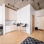 Dzīvoklis Cosy Old Town Flat In A Modern Secured Apt. Block *