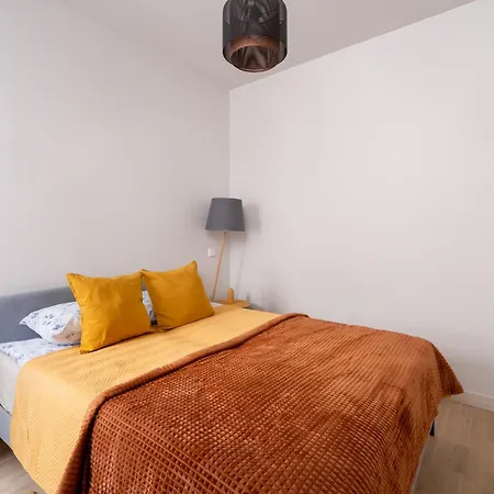 Dzīvoklis Cosy Old Town Flat In A Modern Secured Apt. Block Riga